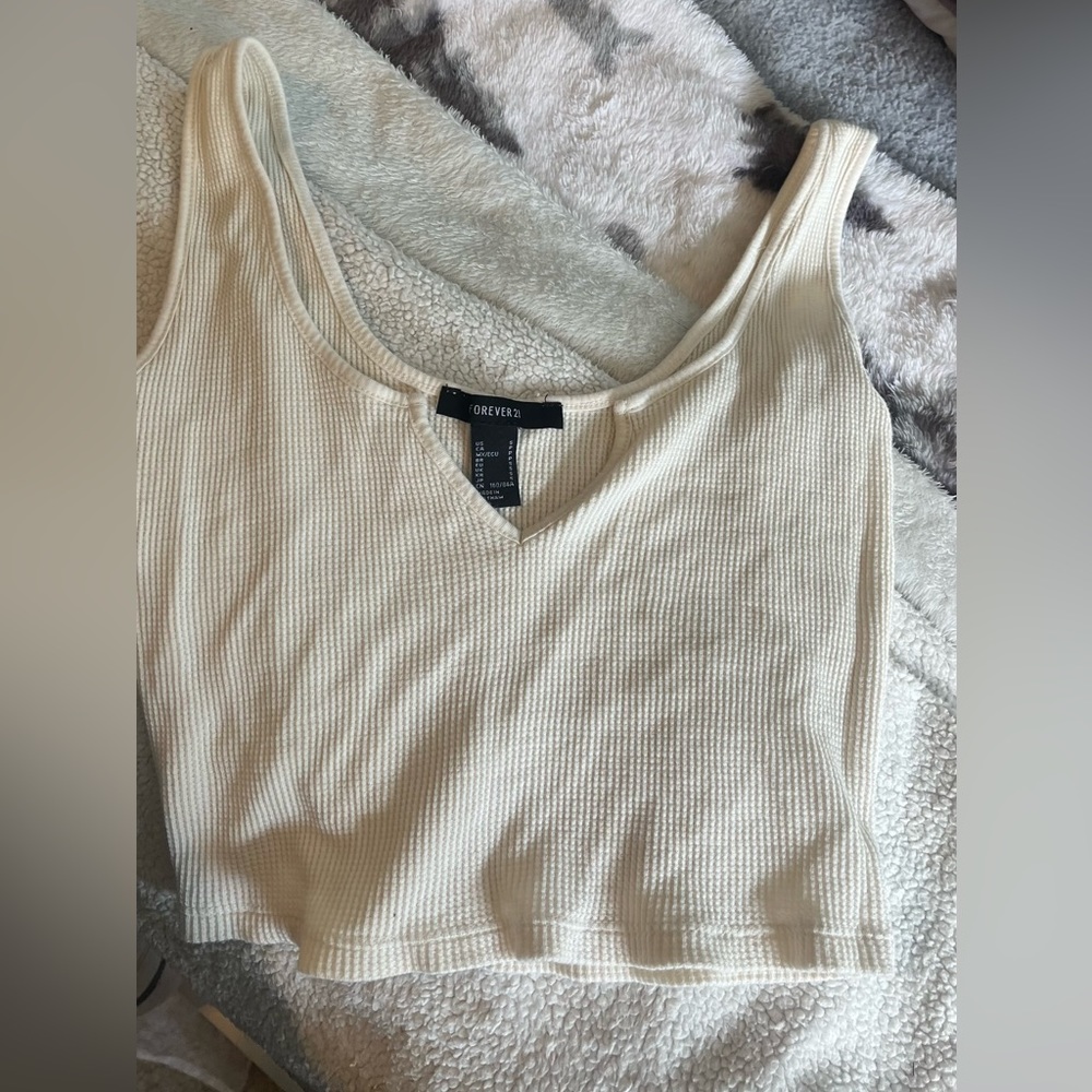 White cropped tank top